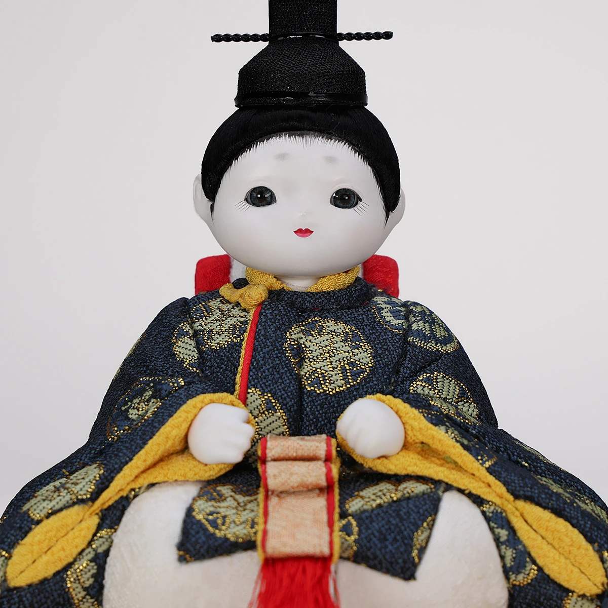 嬰の正面写真